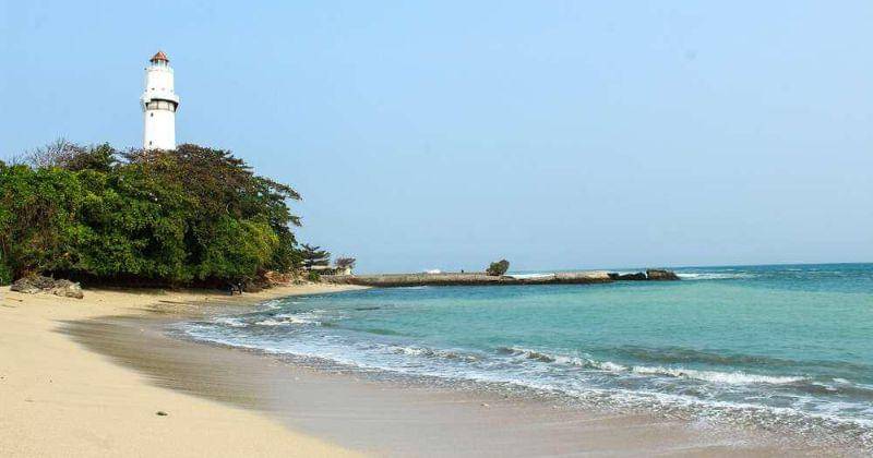 Atourin.com/Pantai Santolo